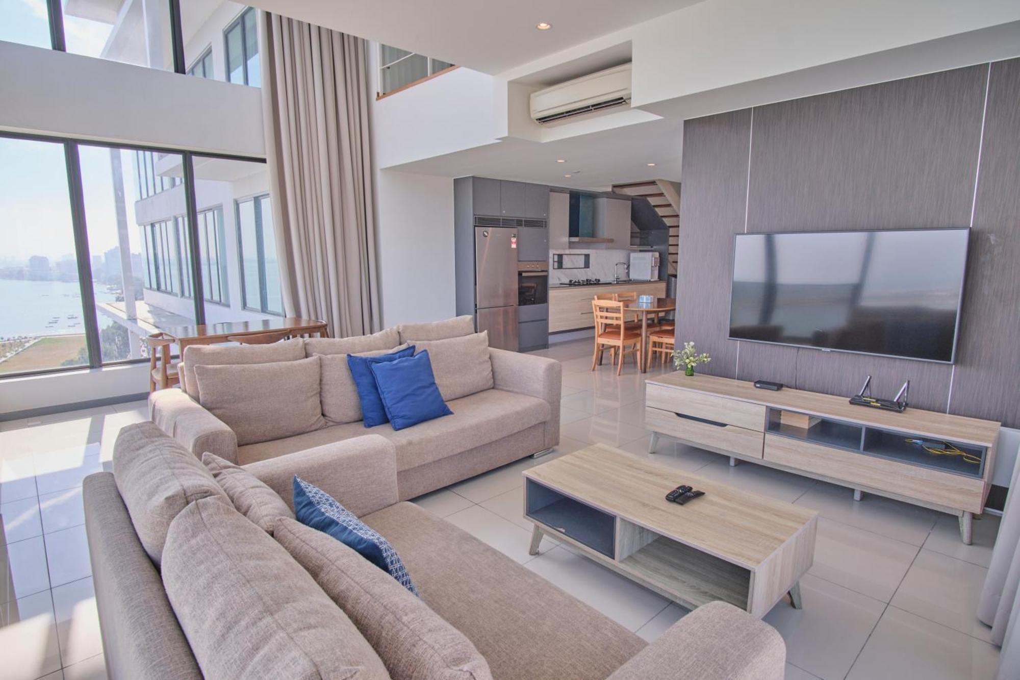 Sunrise Gurney Apartment *
